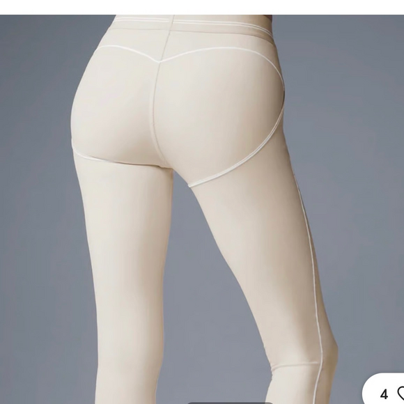 ALO Yoga Alo Yoga Airbrush High Waist Heart Throb Legging - Oat Milk/White in Cr - Picture 5 of 7